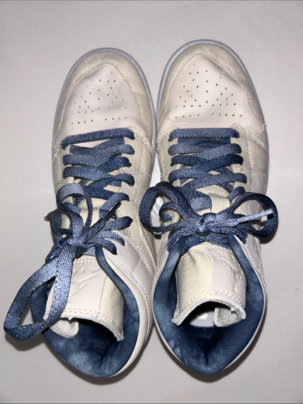 NWOB Nike Air Jordan 1 Mid SE ‘Sanddrift’ High-Top Sneakers Style DM9126-104